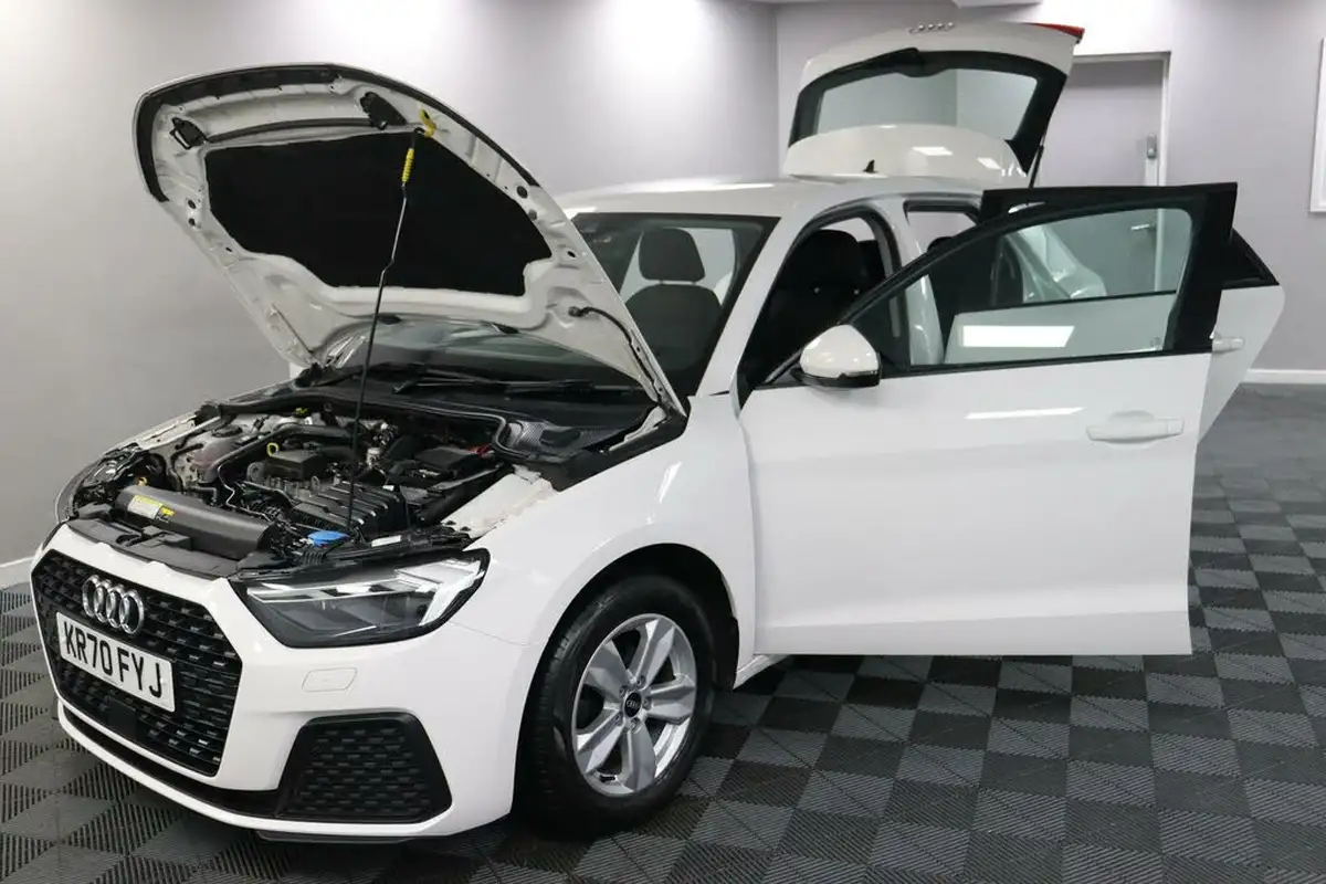 2020-audi-a1-10-25-tfsi-technik-big-12