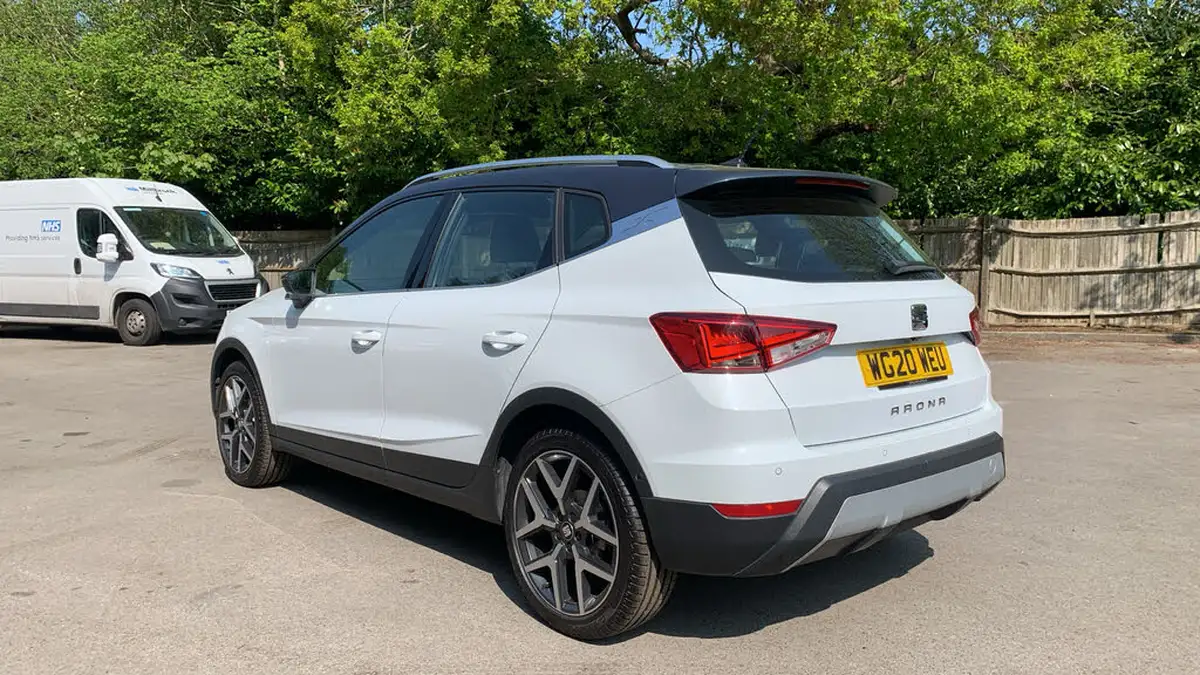 2020-seat-arona-10-tsi-xcellence-lux-115ps-big-4