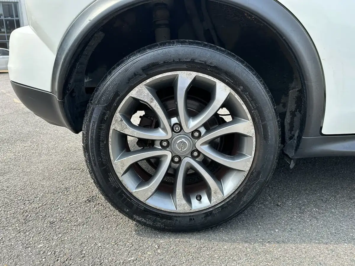 2013-nissan-juke-16-tekna-16v-1598cc-cvt-big-16