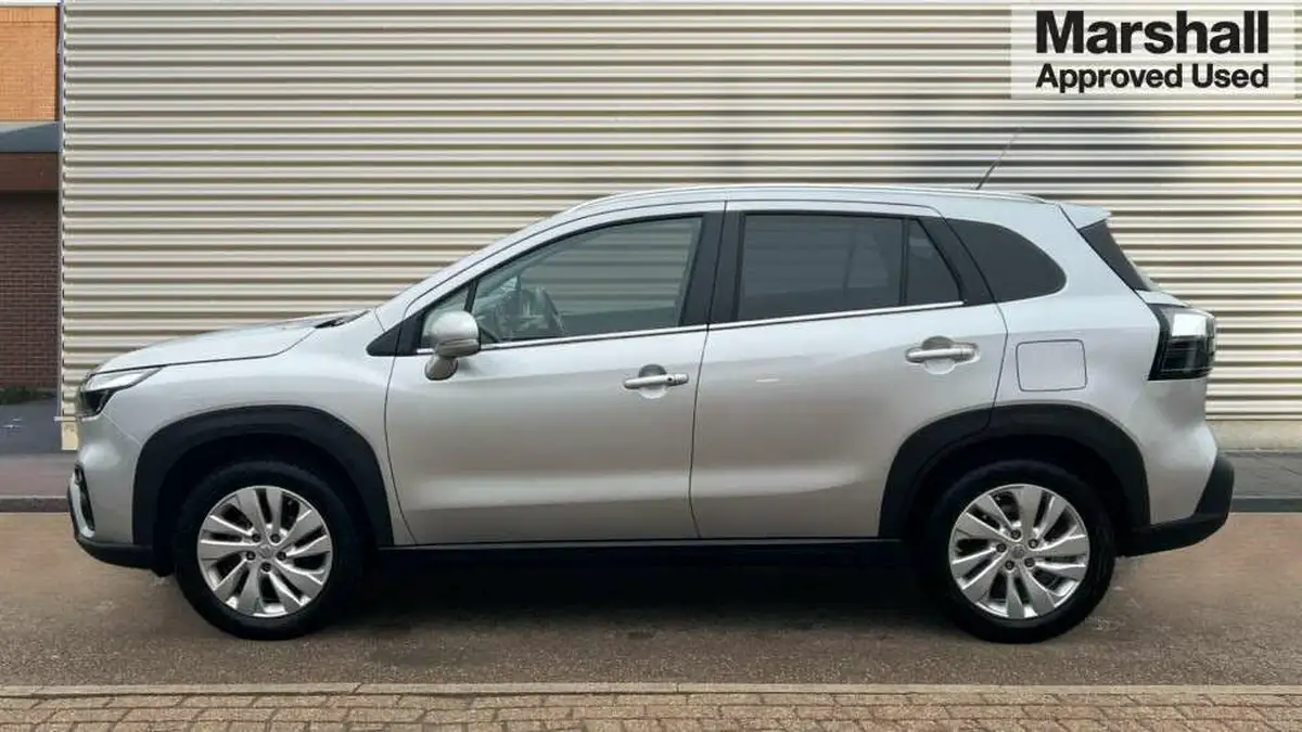 2023-suzuki-s-cross-14-boosterjet-motion-big-5