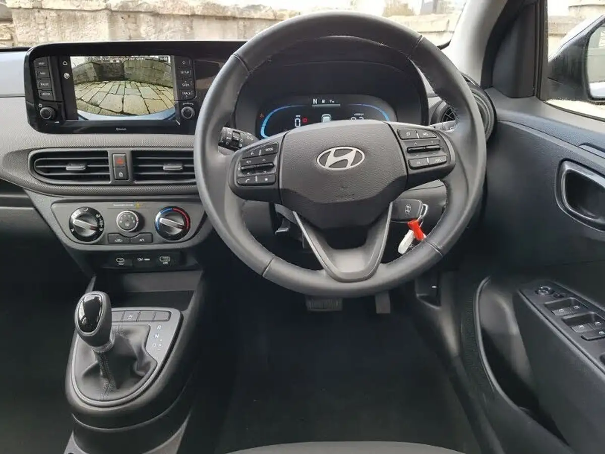 2024-hyundai-i10-10-advance-63ps-auto-big-6