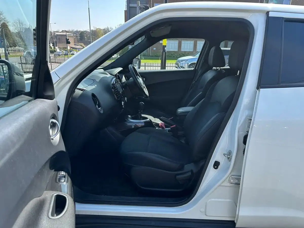 2017-nissan-juke-12-dig-t-n-connecta-ss-big-26