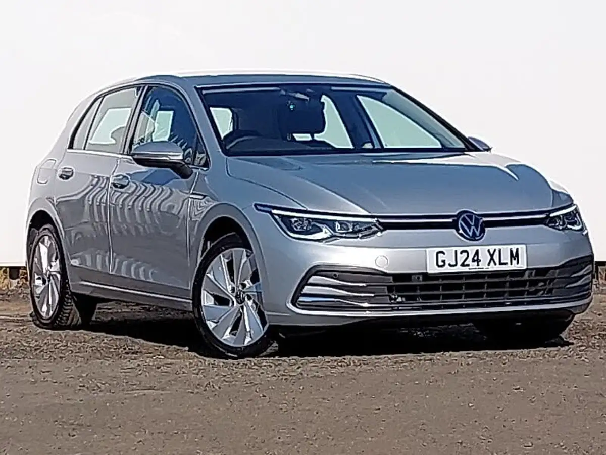 2024-volkswagen-golf-15-tsi-style-150ps-hatchback-big-0