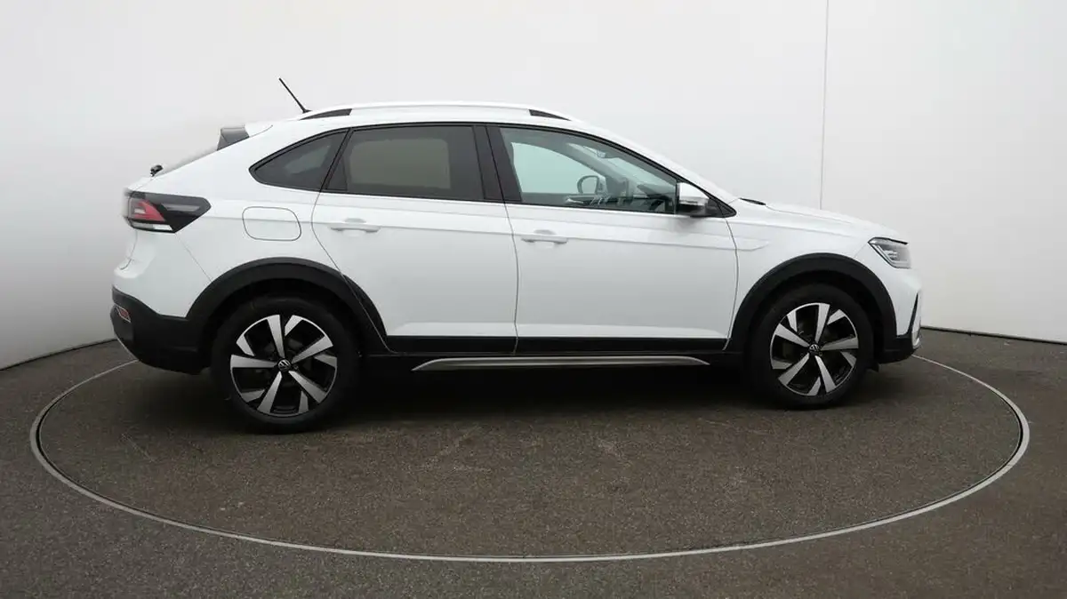 2022-volkswagen-taigo-15-tsi-style-big-42