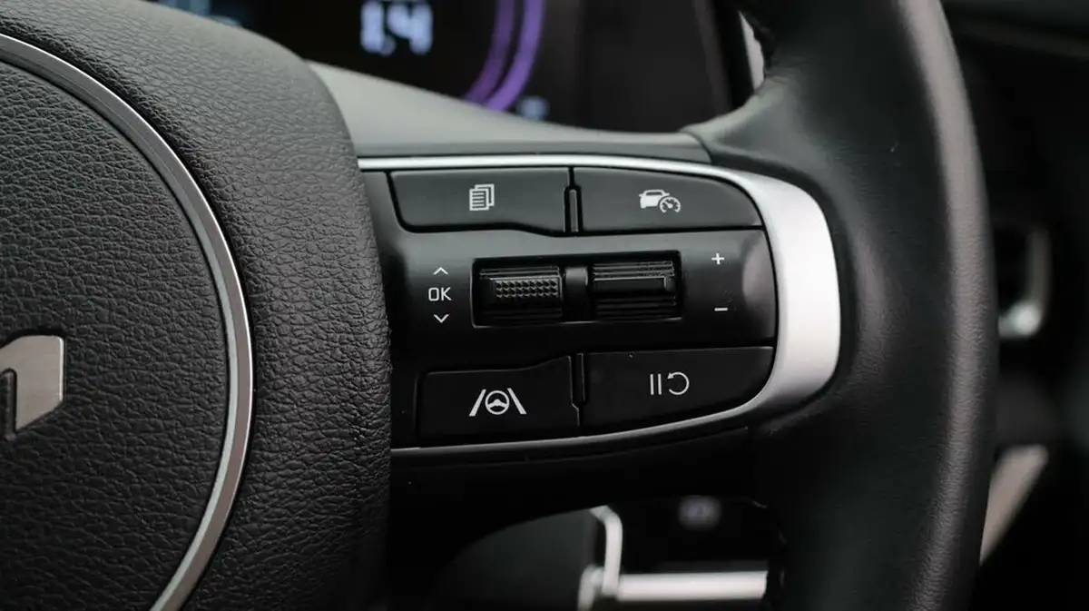 2023-kia-sportage-16-t-gdi-2-148bhp-big-24