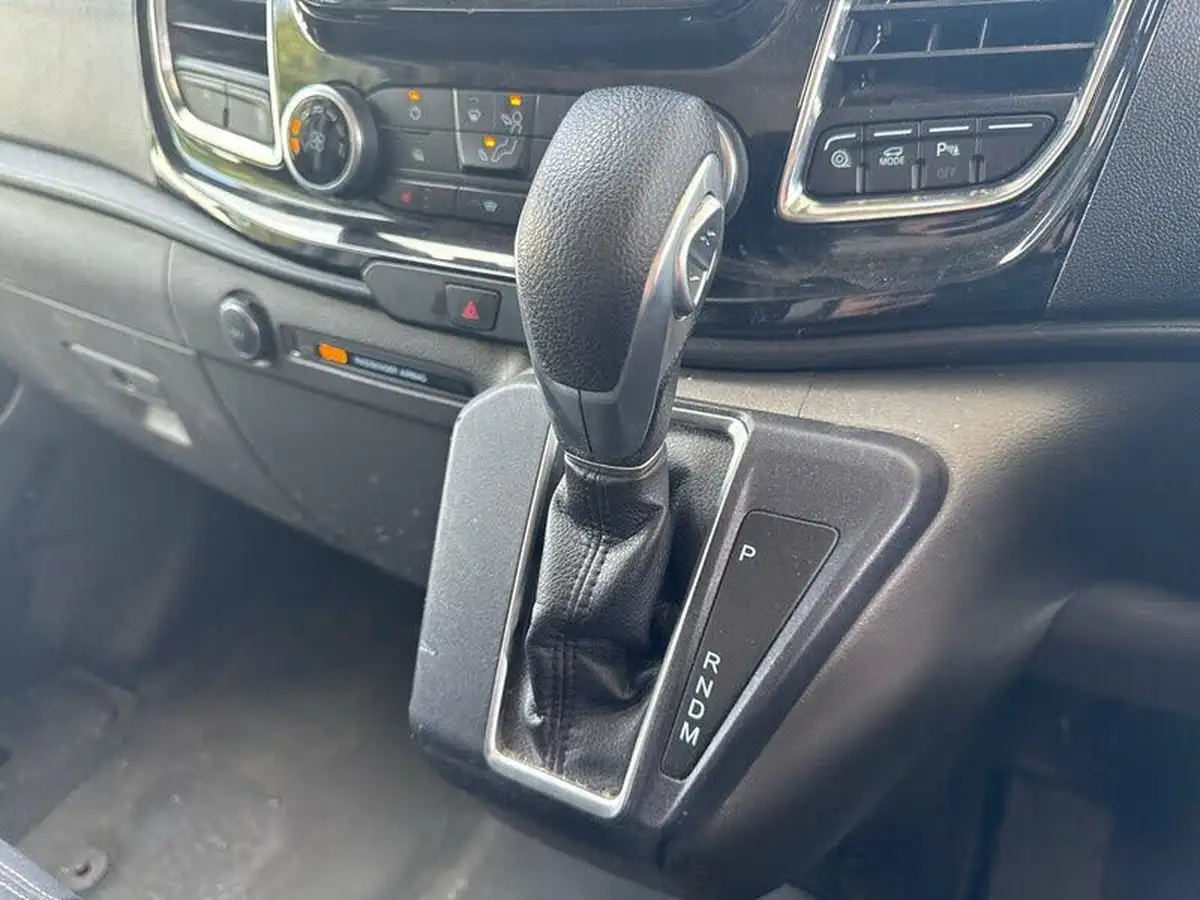 2020-ford-transit-custom-20tdci-300-l1h1-limited-170pseu6dt-panel-van-auto-big-29