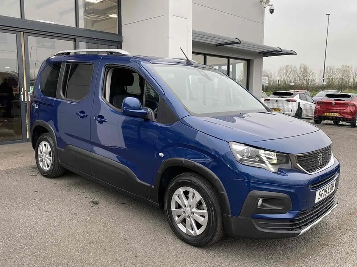 2019-peugeot-rifter-15-bluehdi-allure-100bhp-standard-big-44