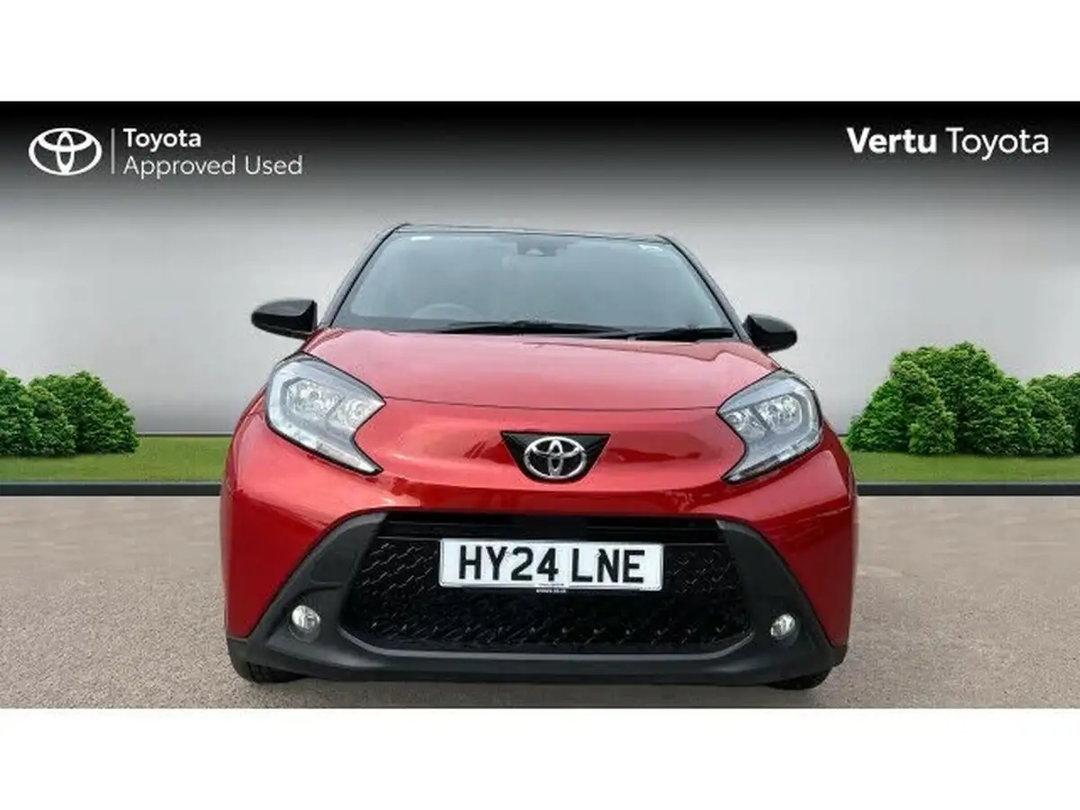 2024-toyota-aygo-x-10-vvt-i-edge-big-14