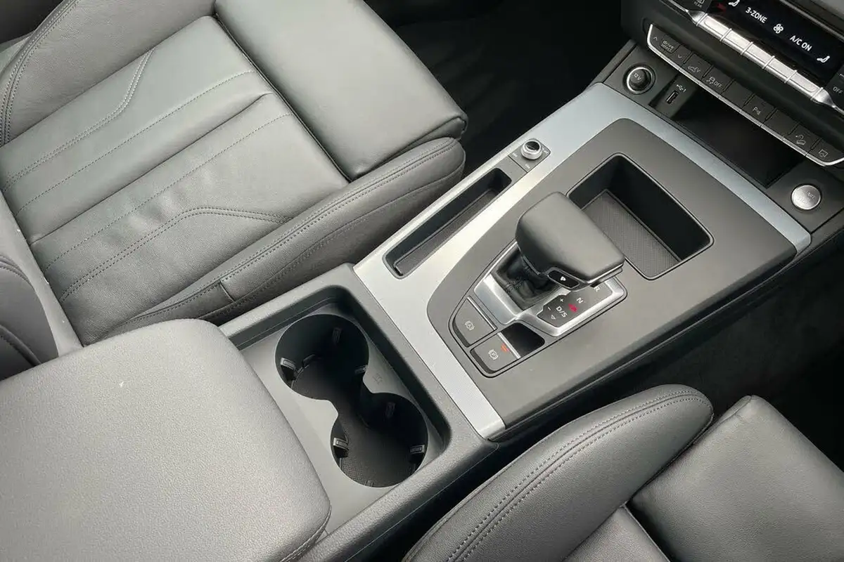 2024-audi-q5-20-50-tfsi-e-sport-station-wagon-big-12
