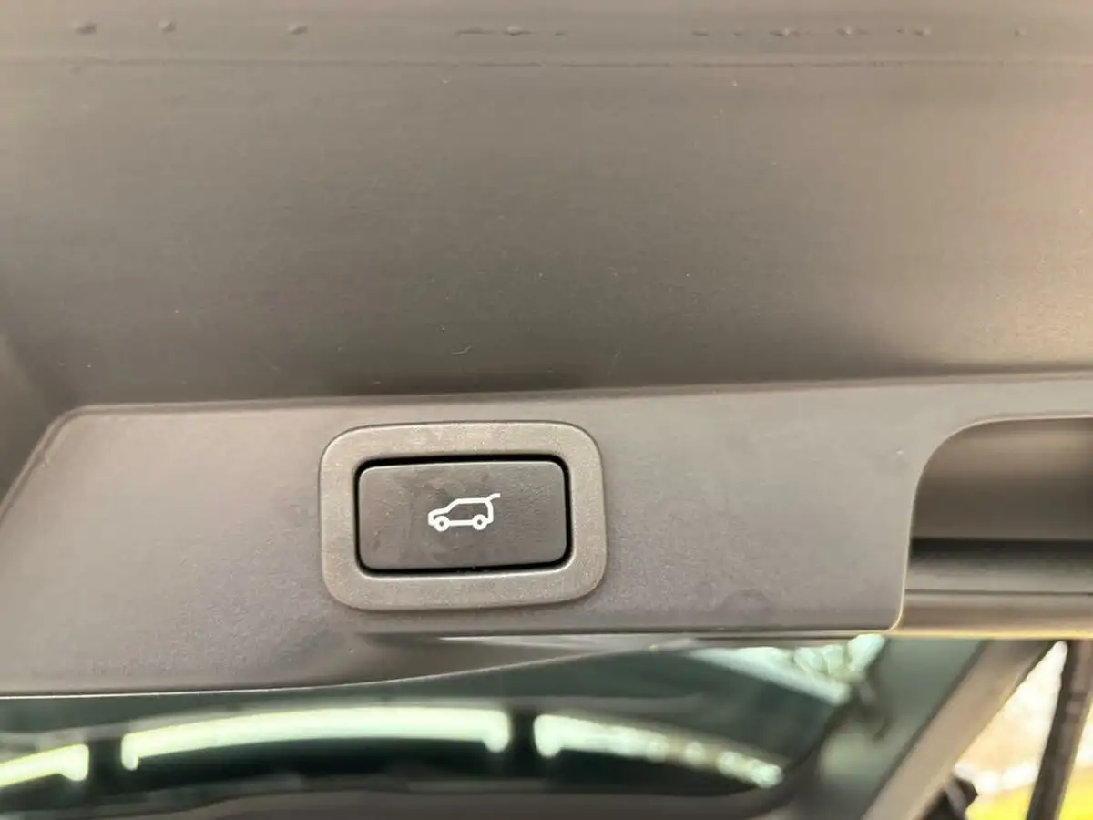 2021-land-rover-range-rover-sport-30-d300-hse-dynamic-big-36