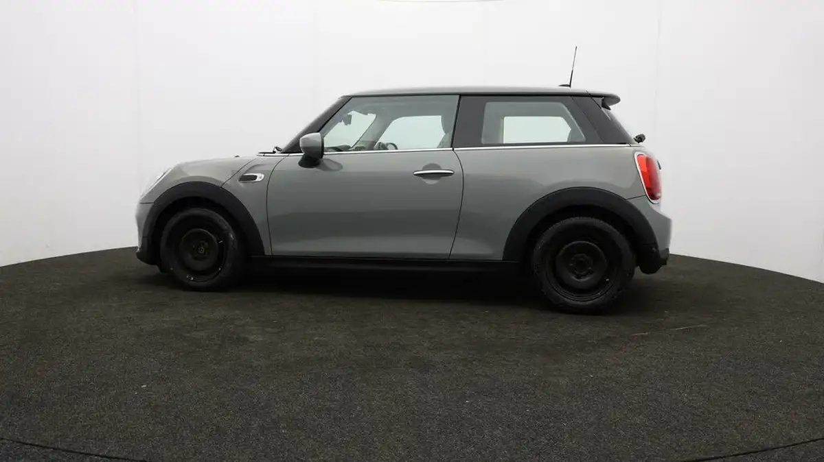 2020-mini-cooper-15-one-classic-3d-big-61