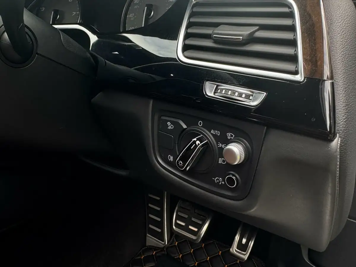 2016-audi-s8-40-tfsi-quattro-520ps-big-63
