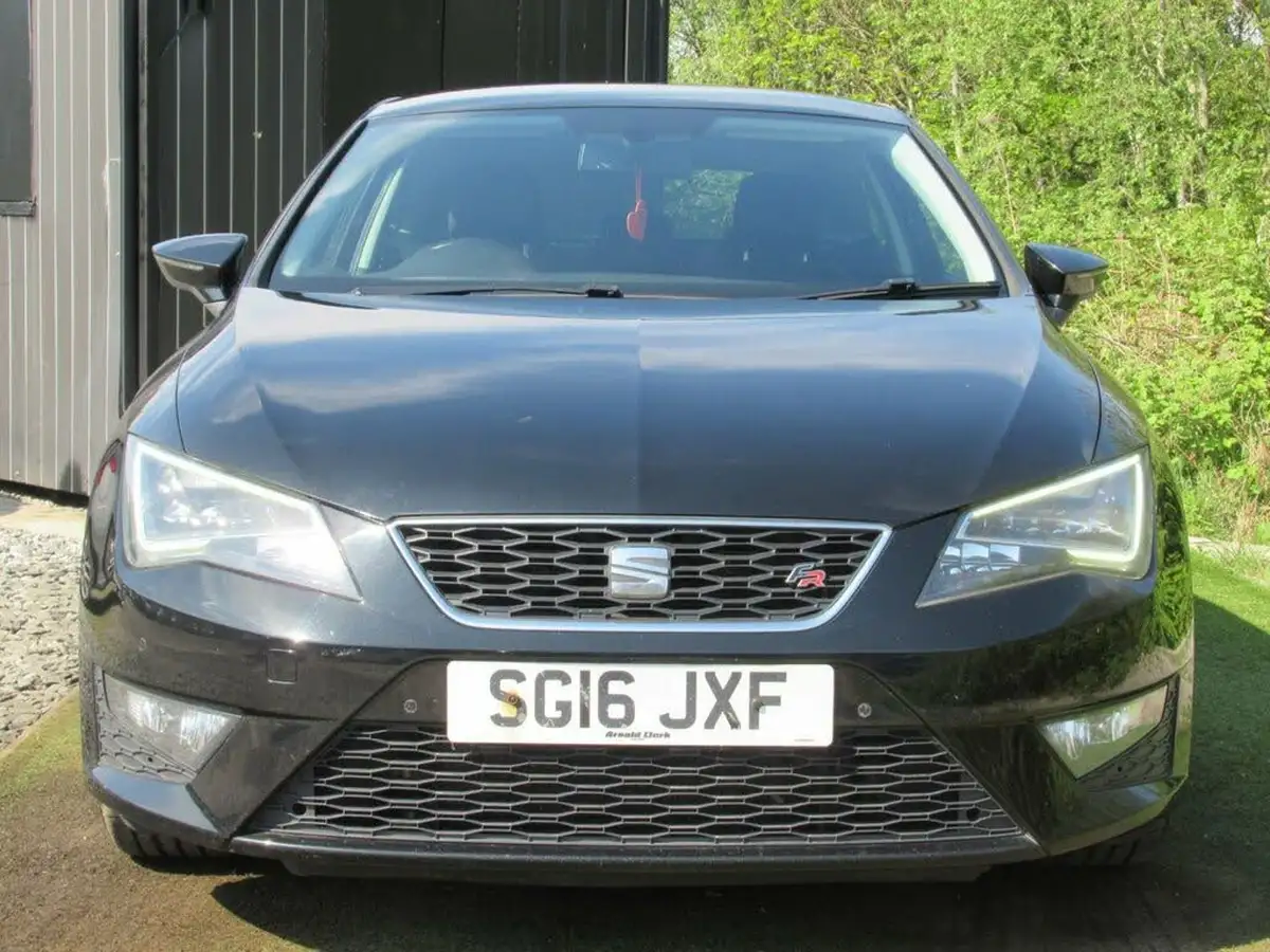 2016-seat-leon-20tdi-fr-tech-pack-150ps-sportcoupe-3d-big-18