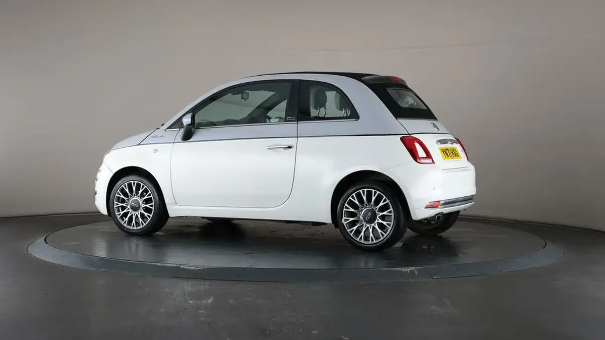 2021-fiat-500c-10-dolcevita-big-69