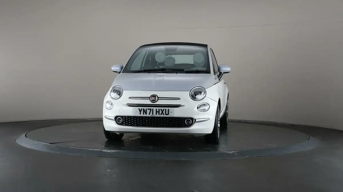2021-fiat-500c-10-dolcevita-big-41