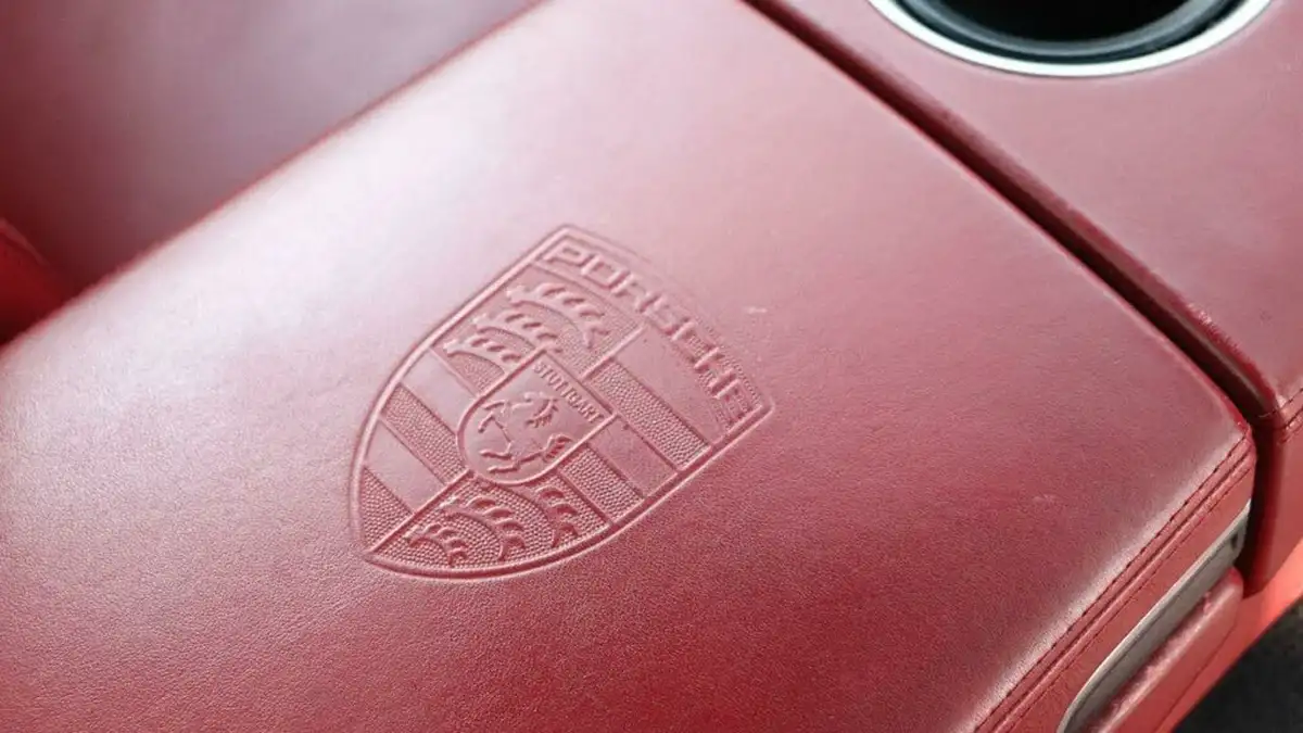 2014-porsche-panamera-30td-big-9