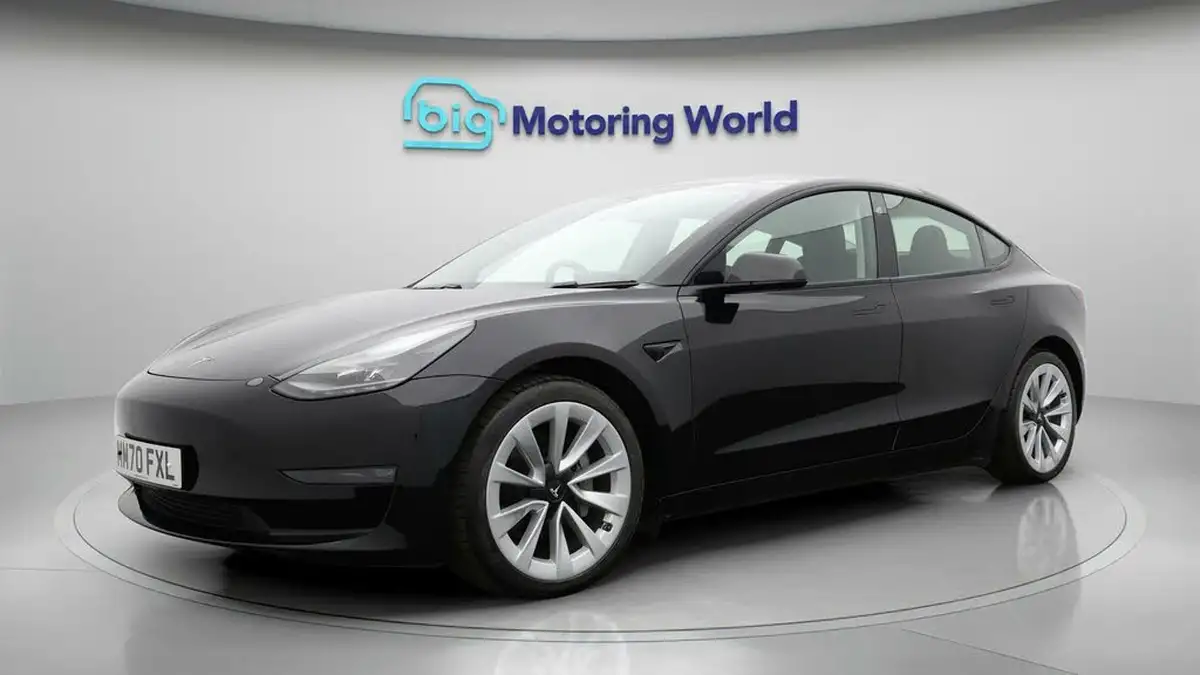 2021-tesla-model-3-e-long-range-4x4-big-2