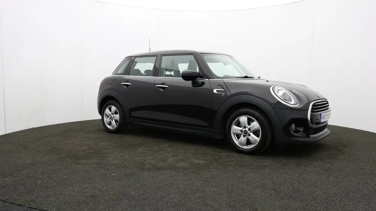 2020-mini-countryman-15-cooper-classic-big-34