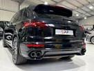 2017-porsche-cayenne-36-gts-small-6