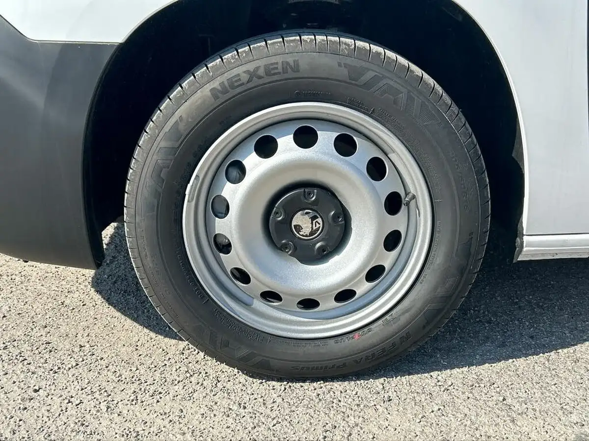 2025-vauxhall-combo-15cdti-prime-xl-100pseu6d-crew-big-14