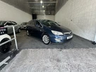 2011-vauxhall-astra-16-se-16v-vvt-115ps-estate-small-0