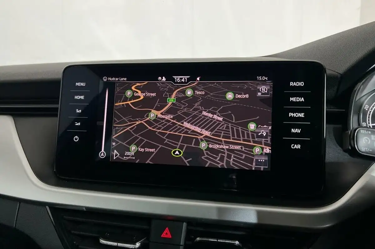 2023-skoda-kamiq-10-tsi-se-drive-110ps-dsg-big-13