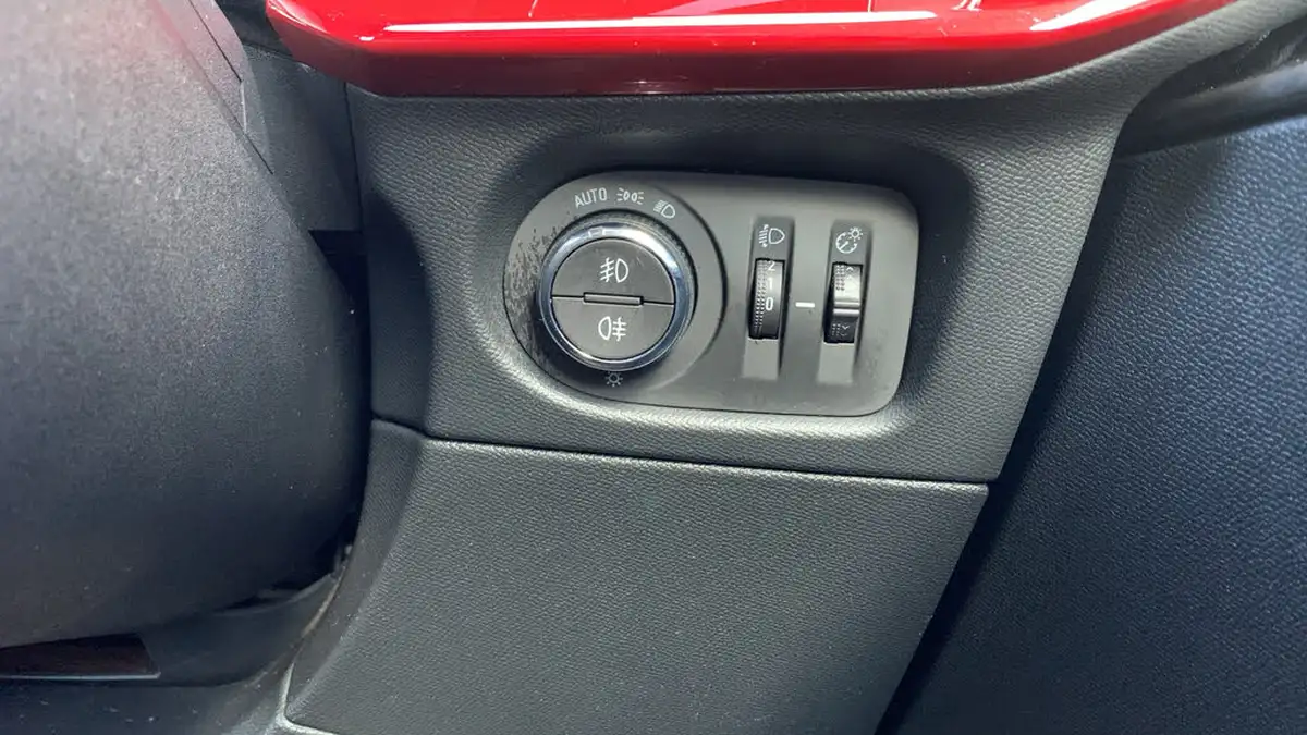 2022-vauxhall-mokka-e-sri-premium-big-33