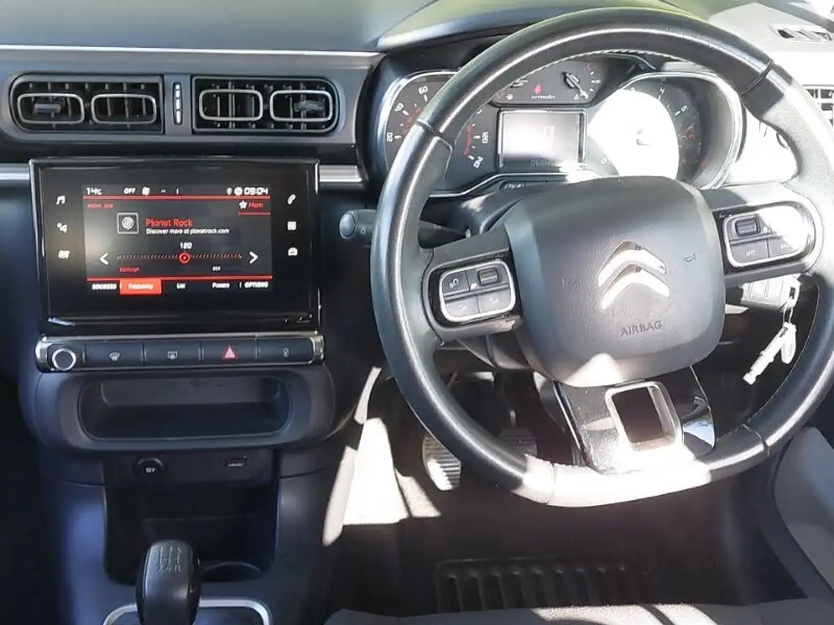 2019-citroen-c3-12-puretech-flair-82ps-ss-big-6