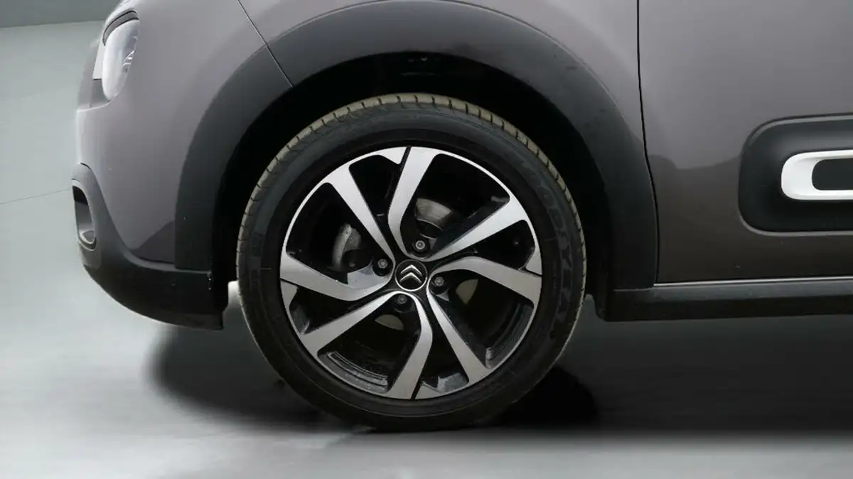 2022-citroen-c3-12-puretech-shine-plus-83ps-ss-big-17