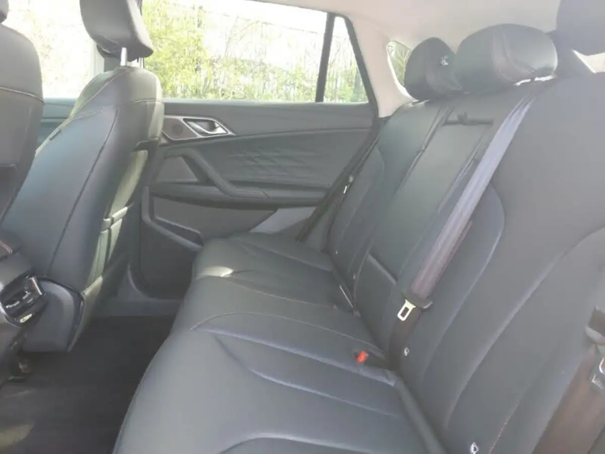 2024-mg-hs-15t-gdi-trophy-273ps-plug-in-hybrid-1496cc-auto-big-5