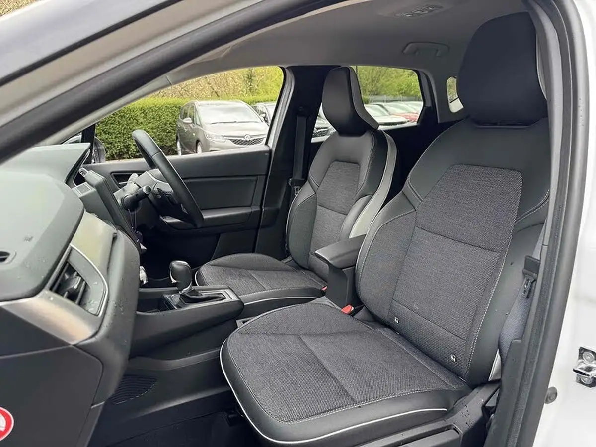 2021-renault-captur-13-tce-s-edition-140ps-edc-auto-big-8