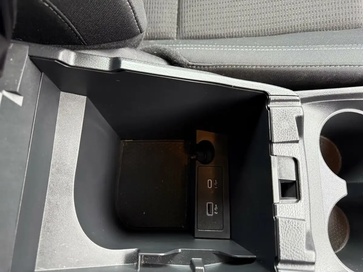 2022-nissan-qashqai-13-dig-t-acenta-premium-140ps-big-42