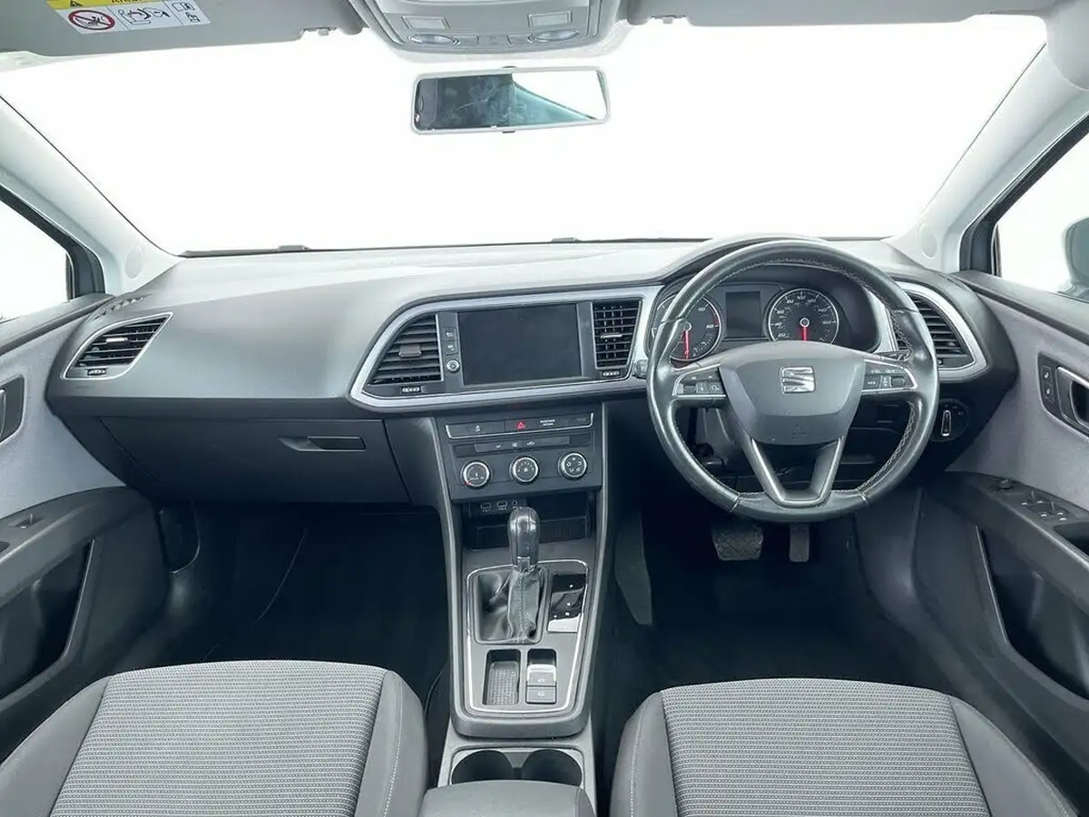 2018-seat-leon-16tdi-se-dynamic-technology-hatchback-dsg-big-7