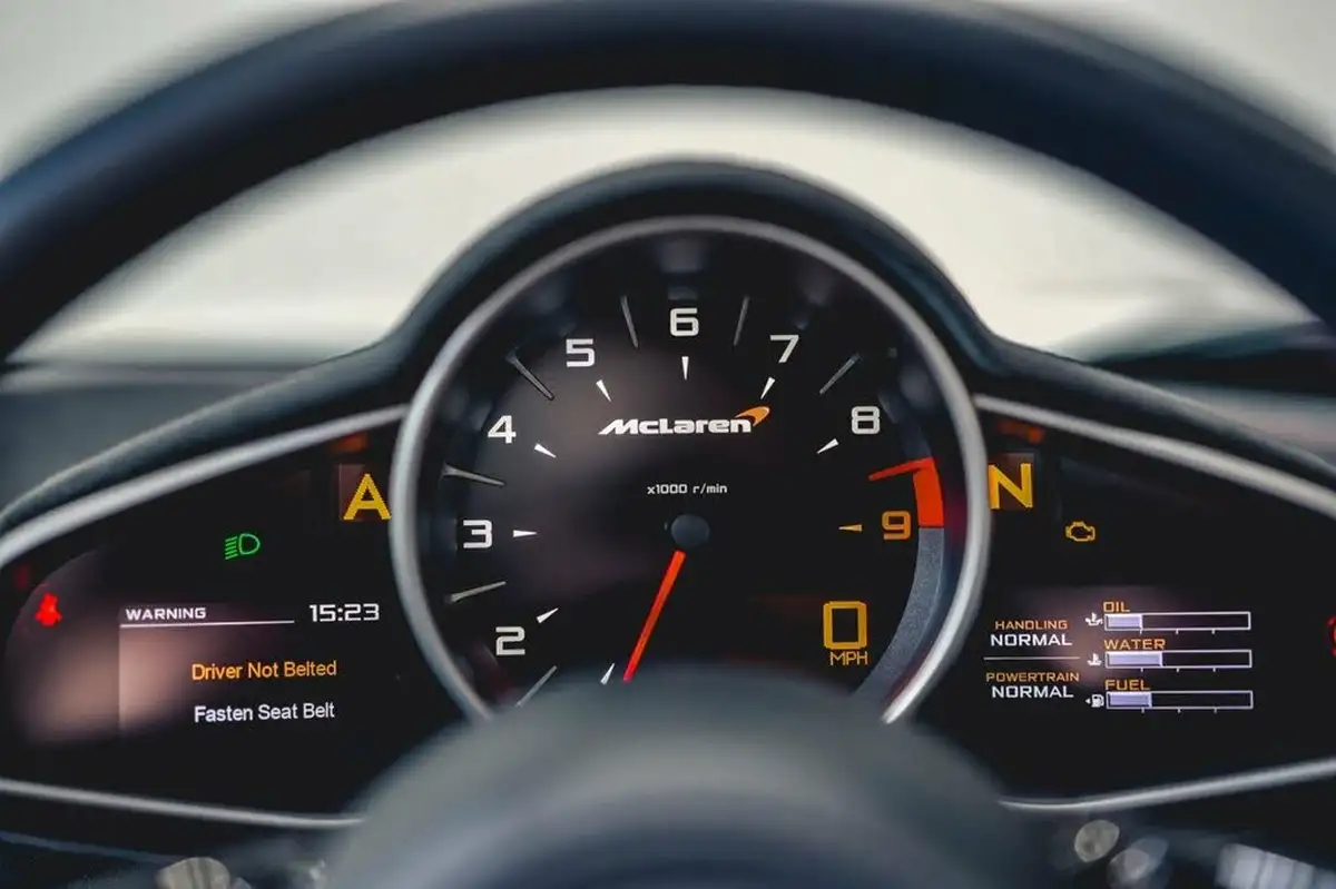 2014-mclaren-650s-big-22