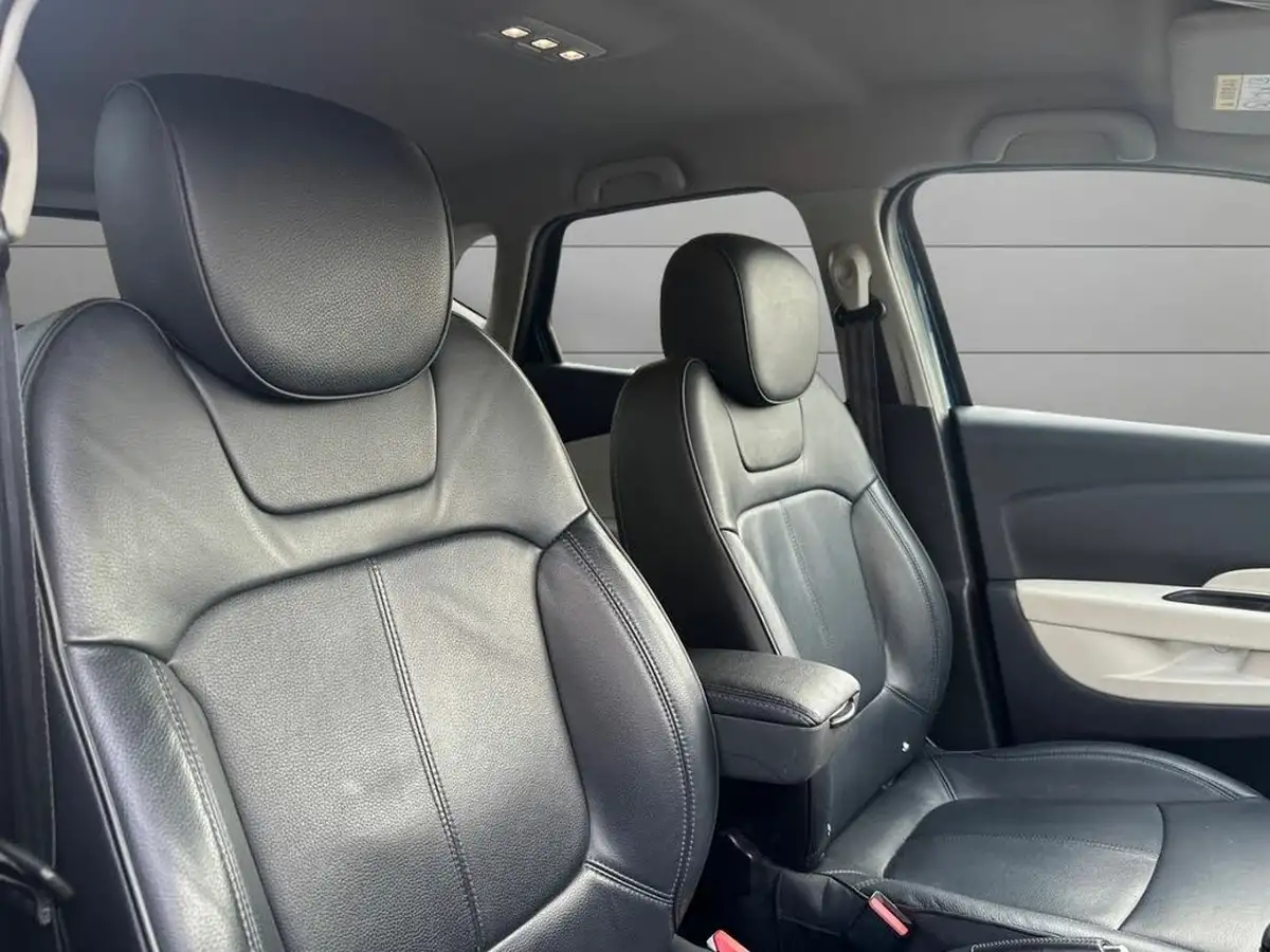 2019-renault-captur-15dci-gt-line-big-10