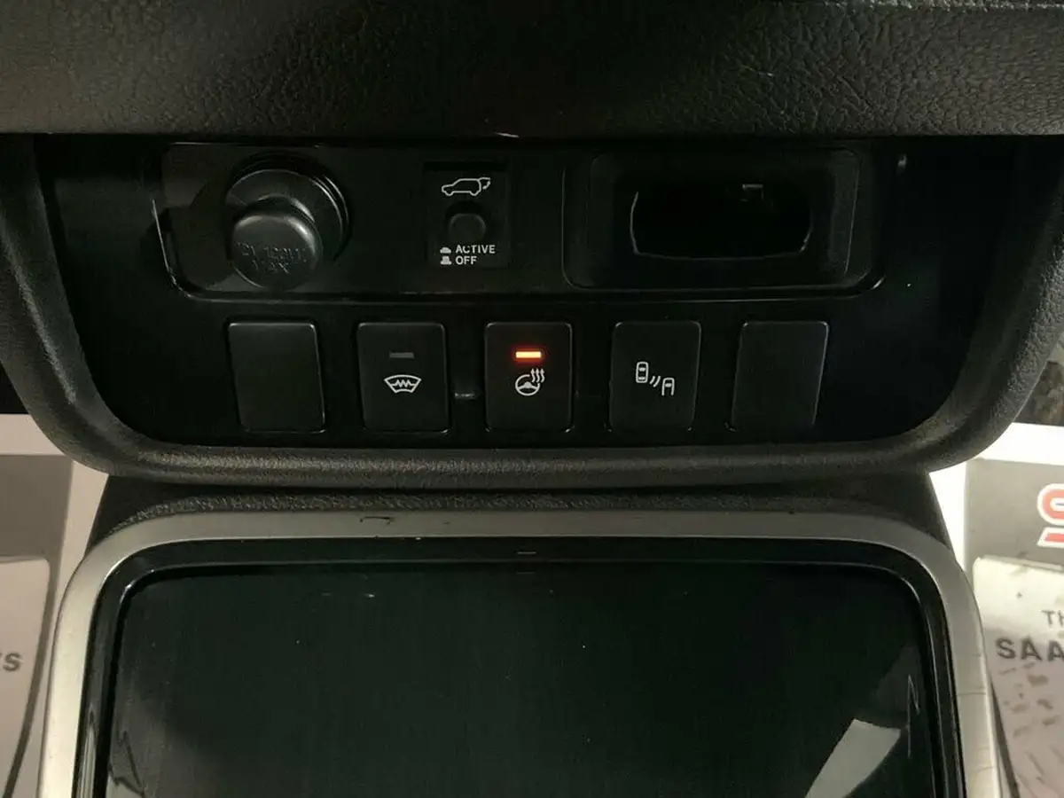 2018-mitsubishi-outlander-22di-d-4-big-44