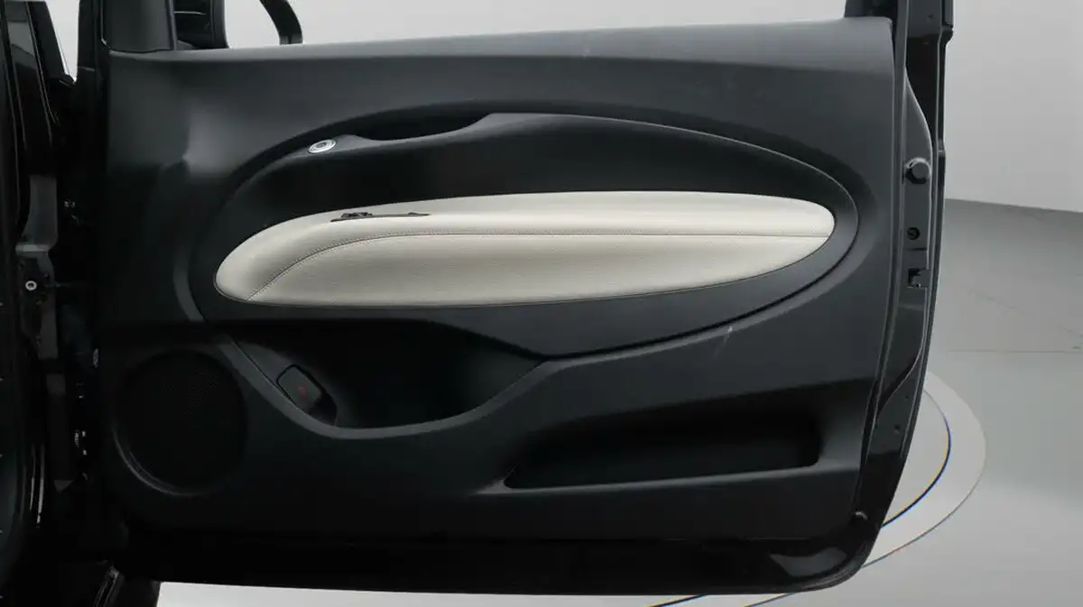 2021-fiat-500-e-la-prima-big-15