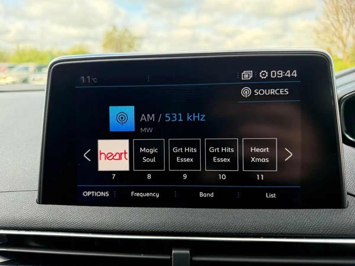 2019-peugeot-3008-suv-15-bluehdi-gt-line-premium-eat8-big-32