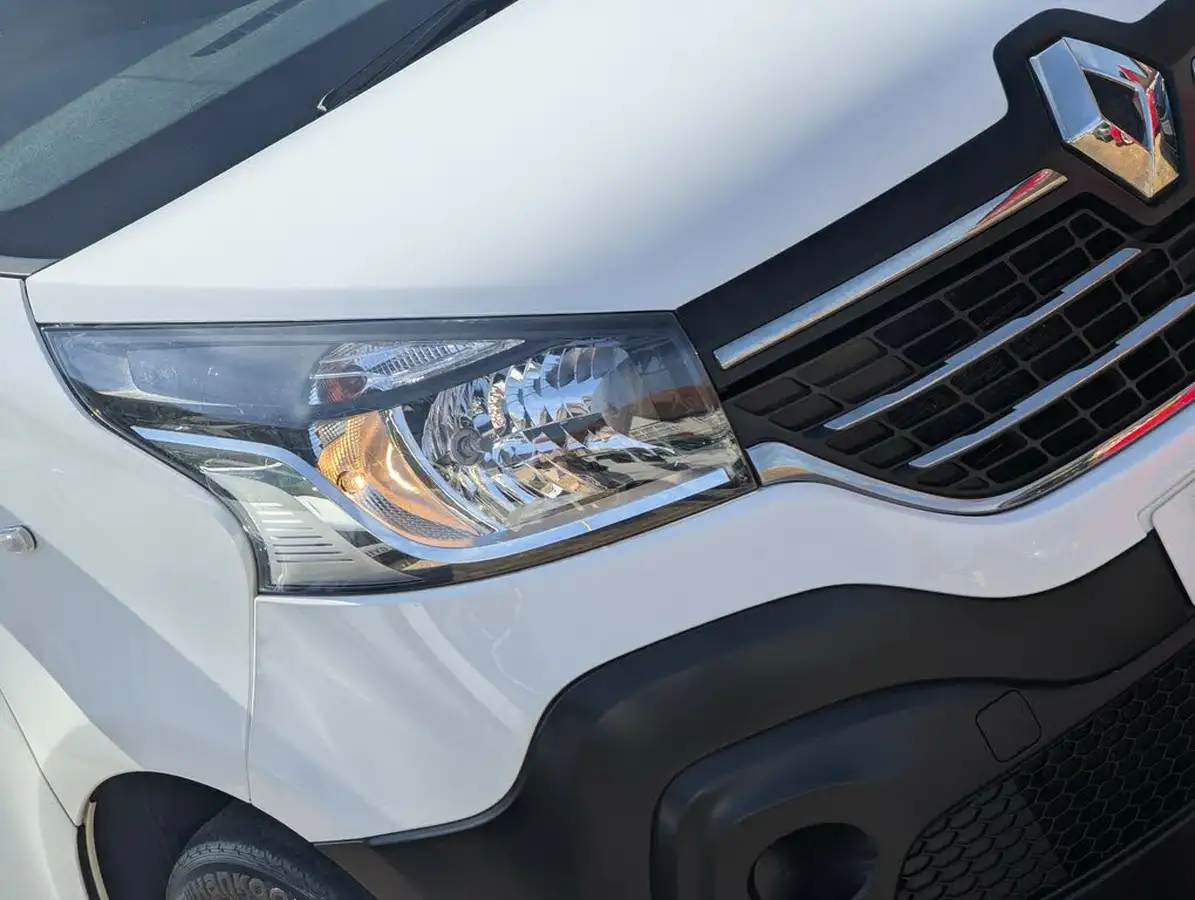 2021-renault-trafic-20dci-ll30-energy-120-business-panel-big-25