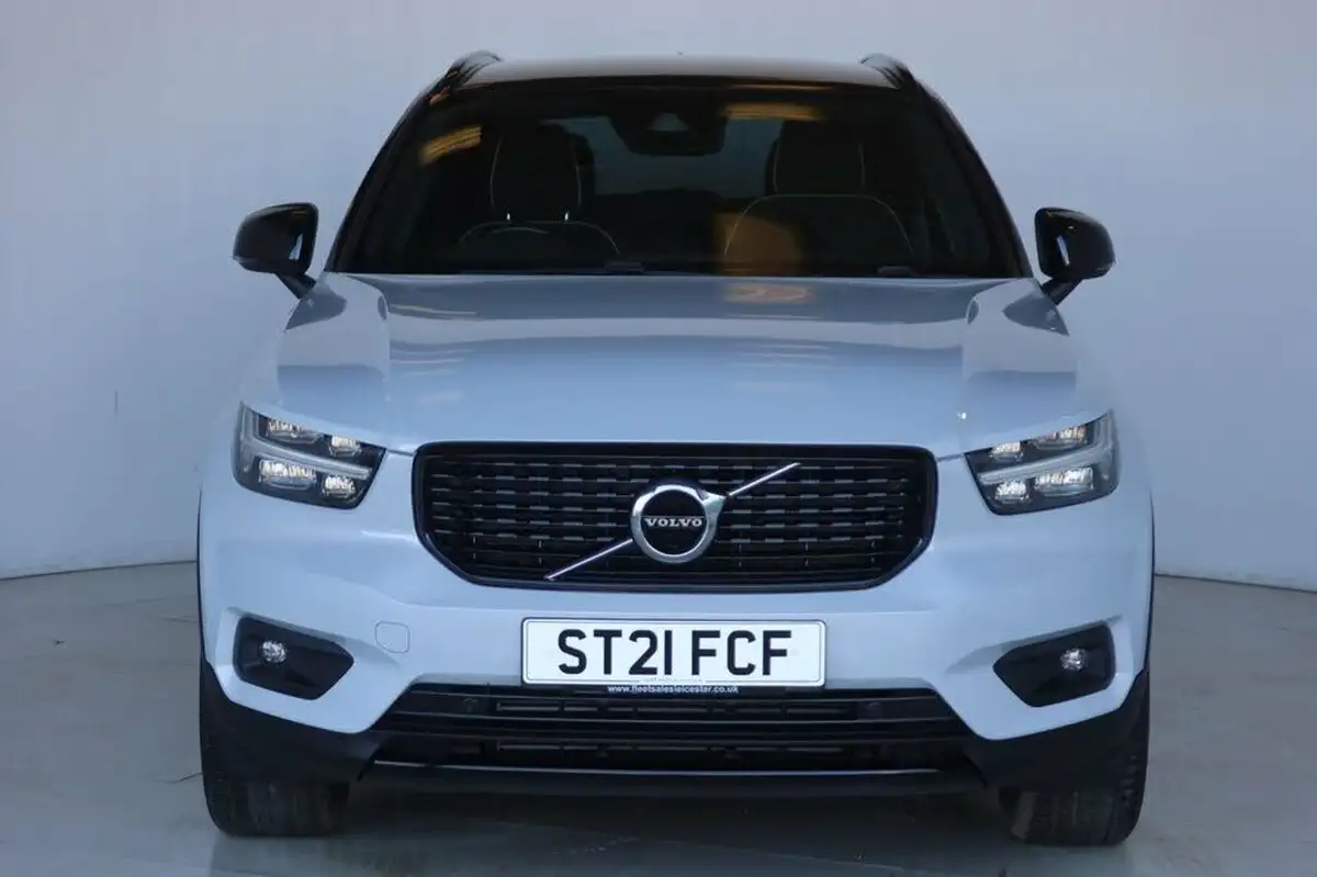 2021-volvo-xc40-15-t3-r-design-161bhp-big-4