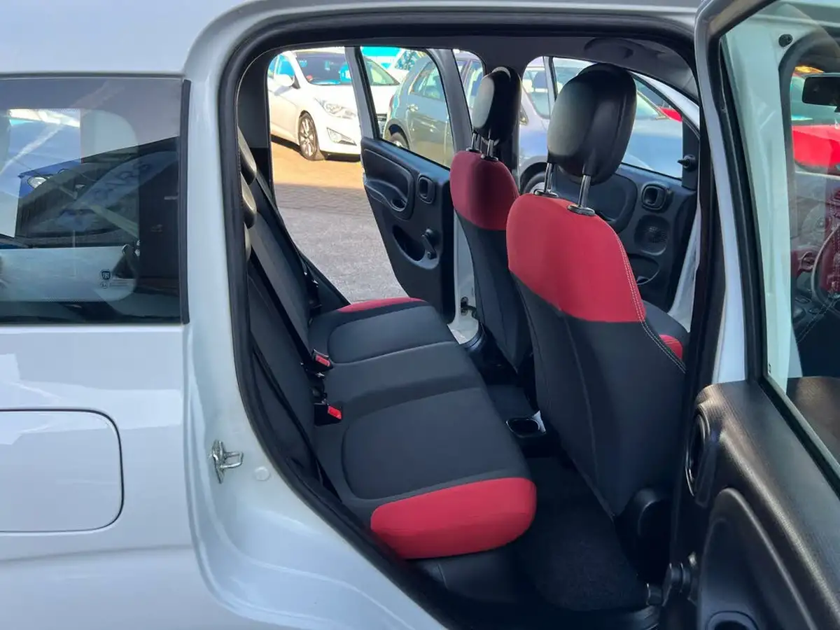 2017-fiat-panda-12-pop-big-29