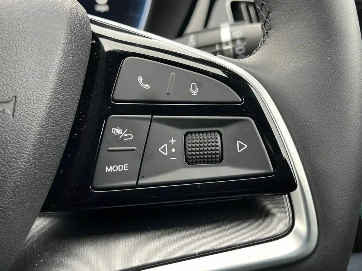2025-byd-seal-15-design-big-25