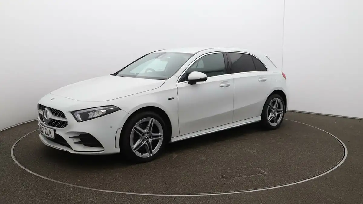 2021-mercedes-benz-a-class-13-a250e-amg-line-executive-hatchback-5d-big-61