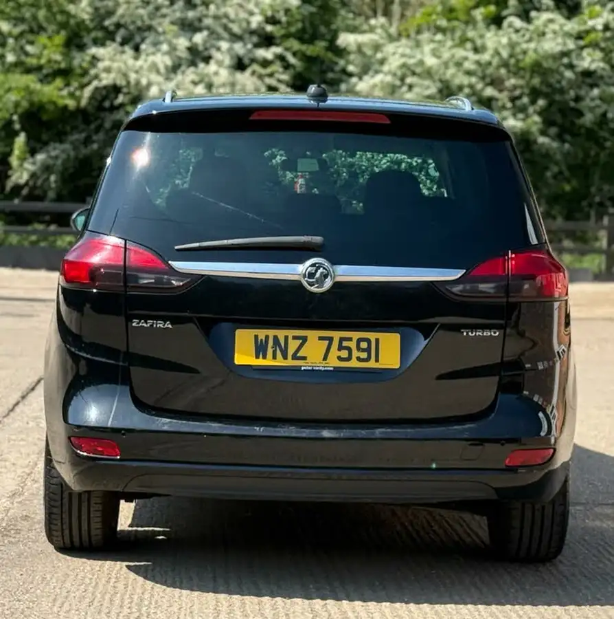 2017-vauxhall-zafira-tourer-14i-16v-turbo-sri-leather-pk-big-7
