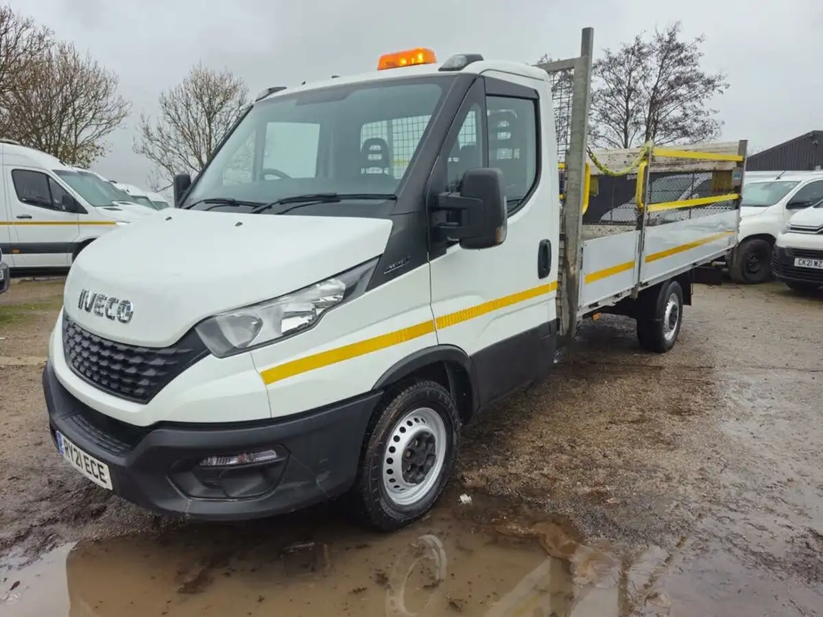 2021-iveco-daily-s-class-23td-35s14-3450-eu6-chassis-cab-hi-matic-big-0