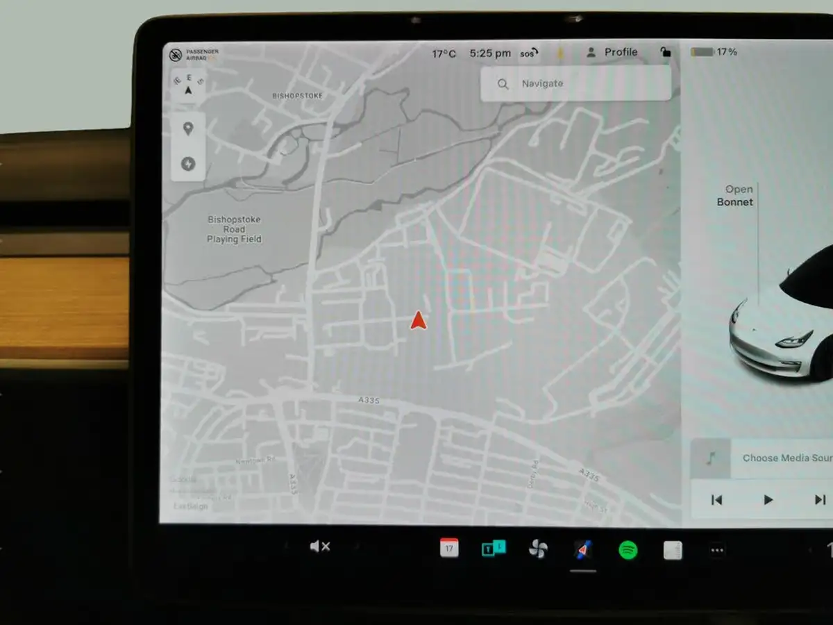 2021-tesla-model-3-e-standard-plus-big-7