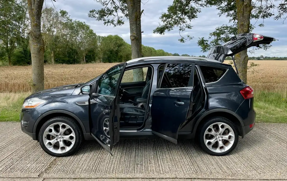 2009-ford-kuga-20td-titanium-4x4-big-3