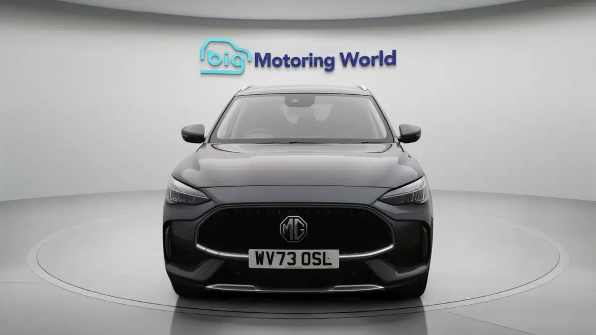 2023-mg-hs-15t-gdi-trophy-162ps-dct-big-2