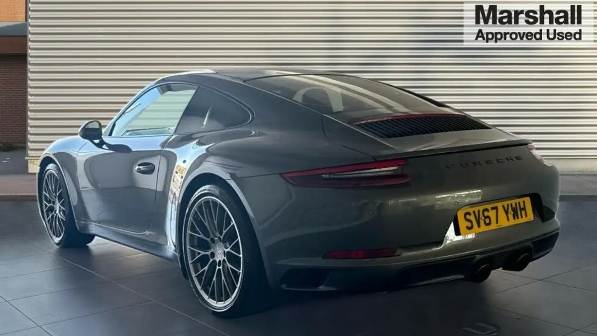 2017-porsche-911-30-carrera-coupe-pdk-big-4