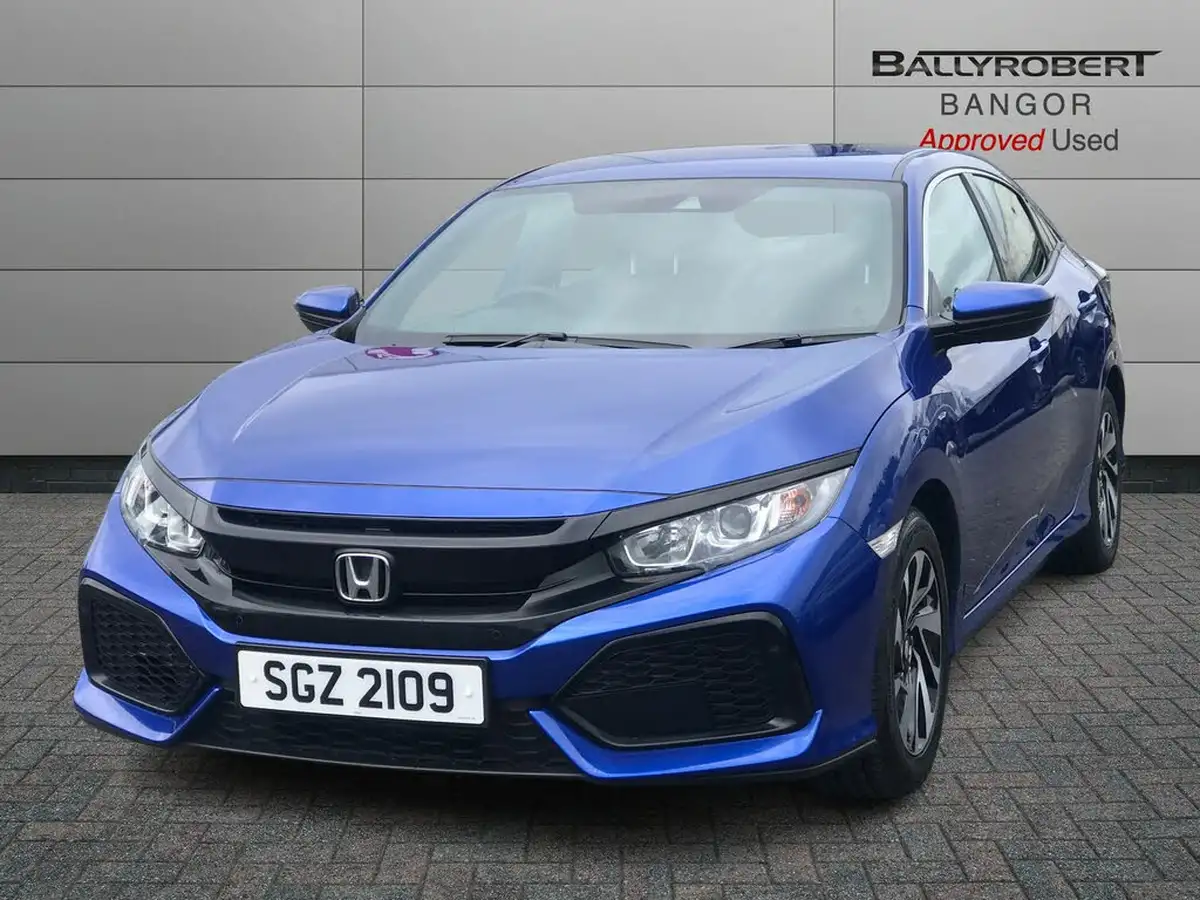 2020-honda-civic-10-vtec-turbo-se-hatchback-5d-big-13